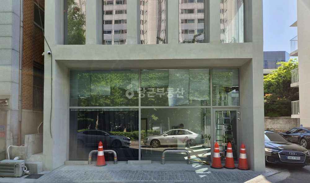 서울특별시 마포구 연남동 상가 사진 1