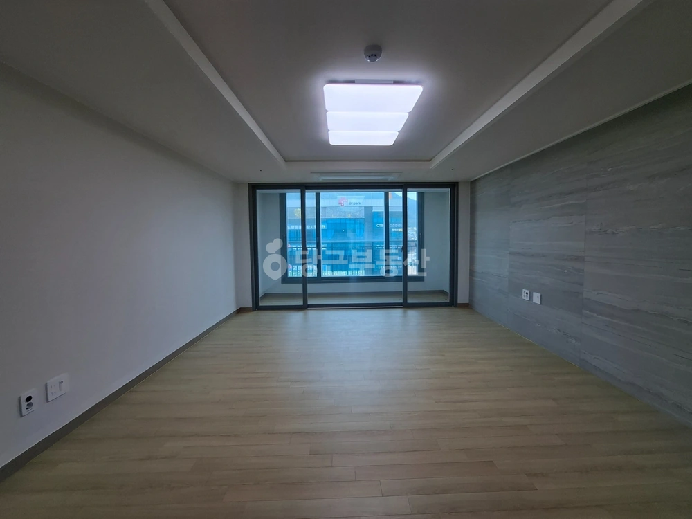 대구광역시 남구 대명동 아파트 사진 1