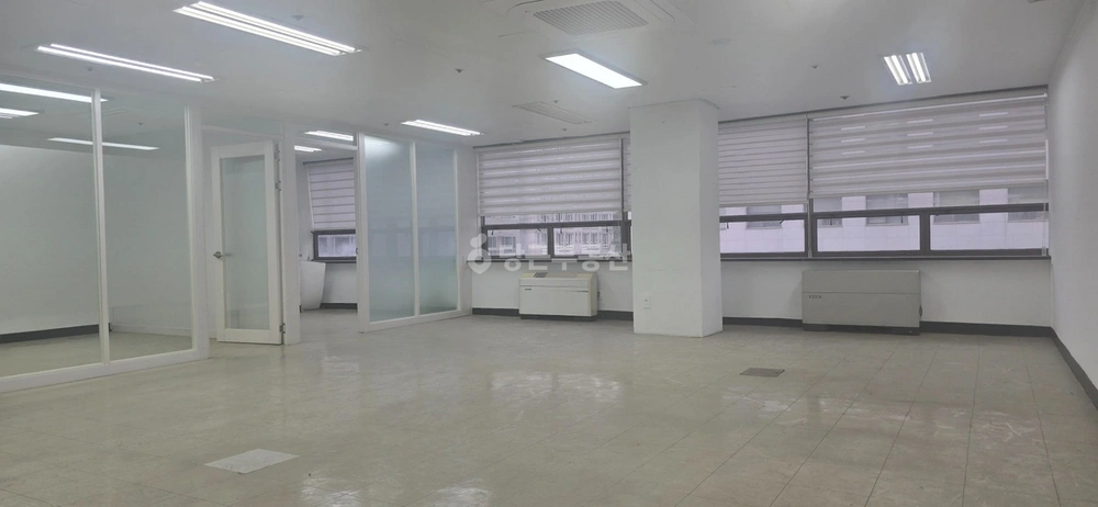 서울특별시 영등포구 여의도동 오피스텔 사진 1