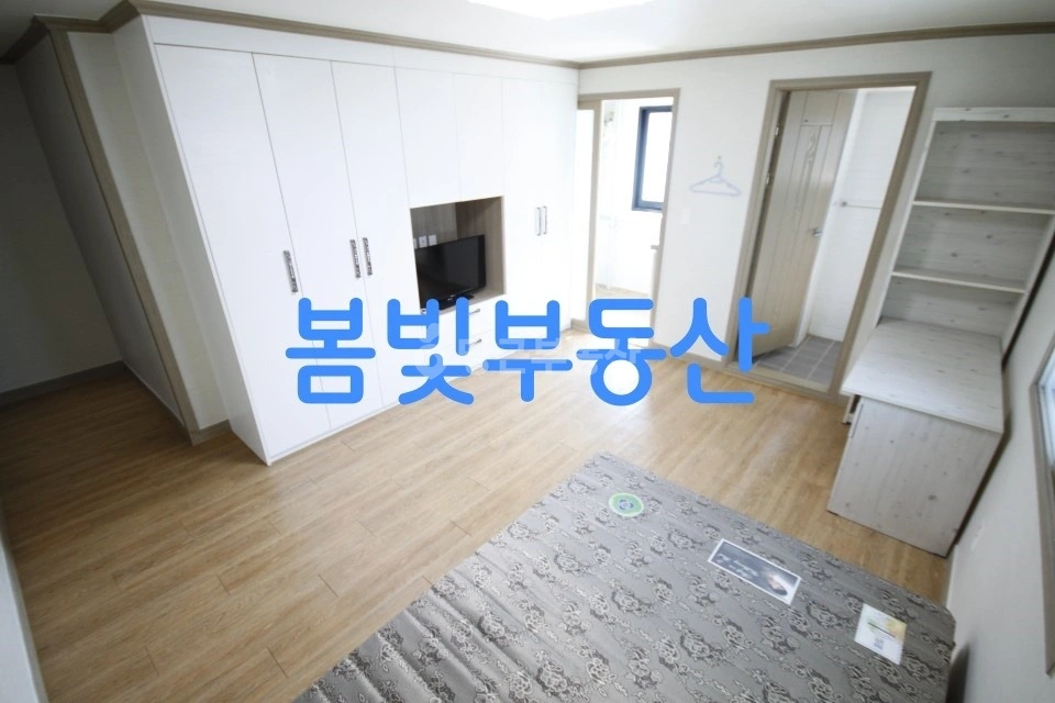 부산광역시 서구 부용동1가 원룸 사진 1