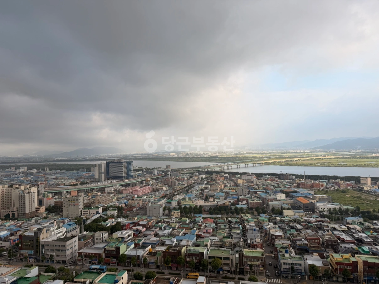 부산광역시 사상구 모라동 아파트 사진 1