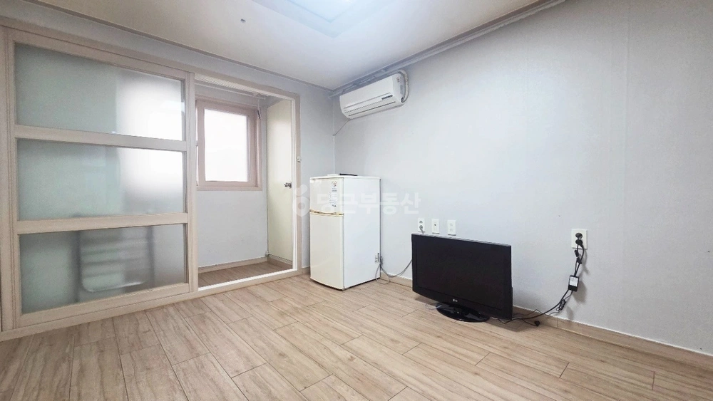 경기도 수원시 영통구 매탄동 원룸 사진 1