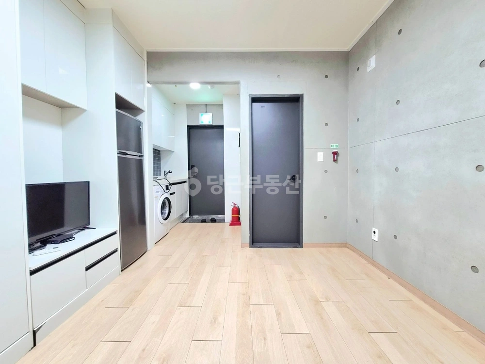인천광역시 부평구 십정동 원룸 사진 1