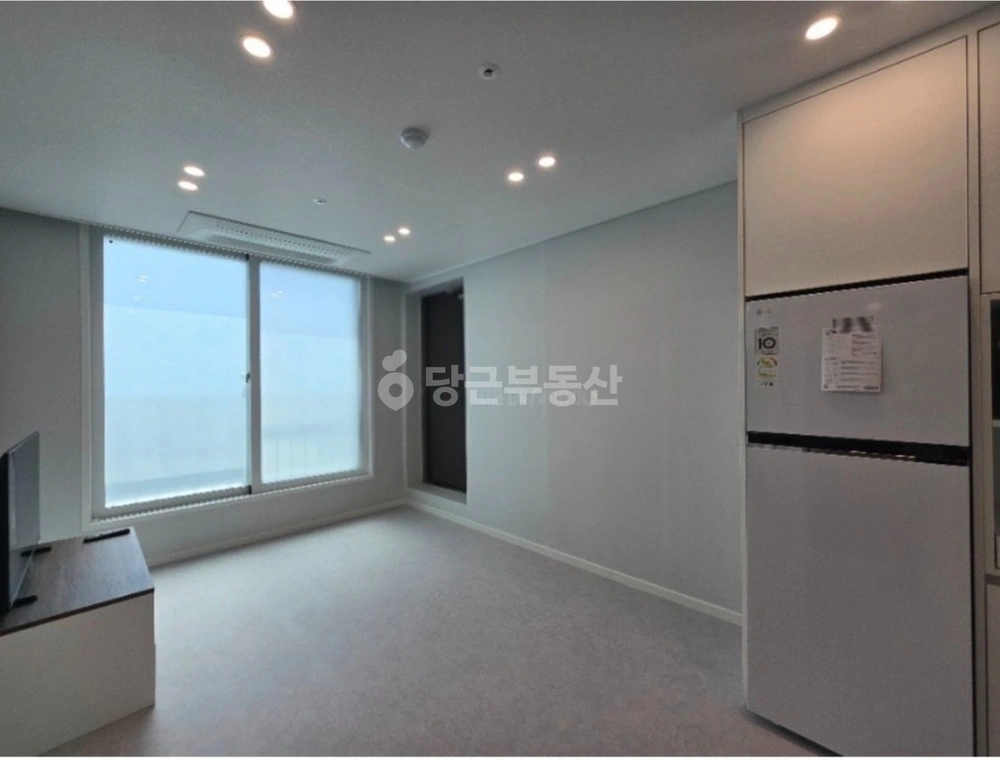 대전광역시 유성구 봉명동 원룸 사진 1