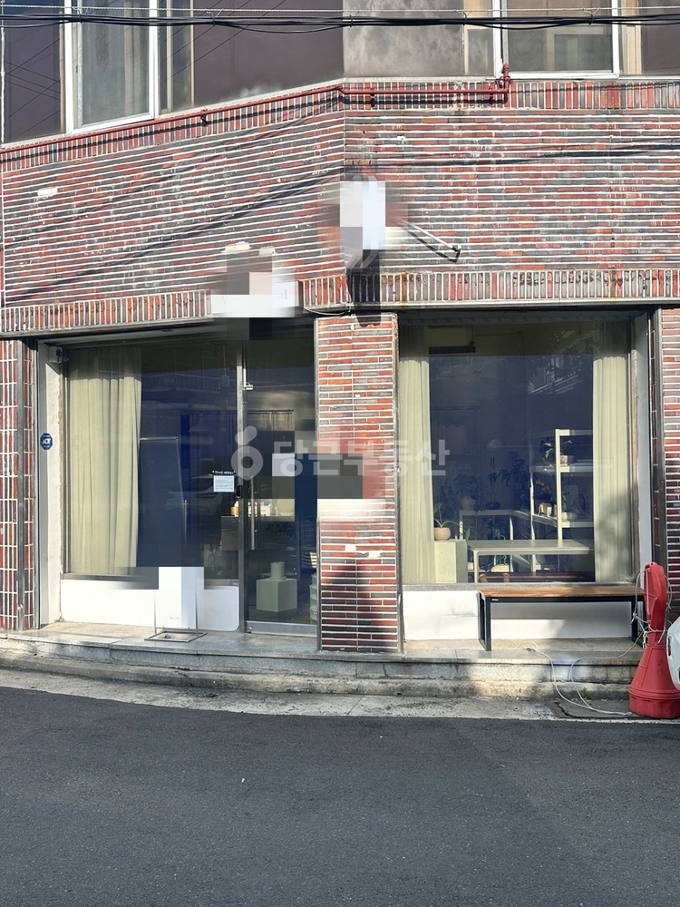 대구광역시 수성구 황금동 상가 사진 1