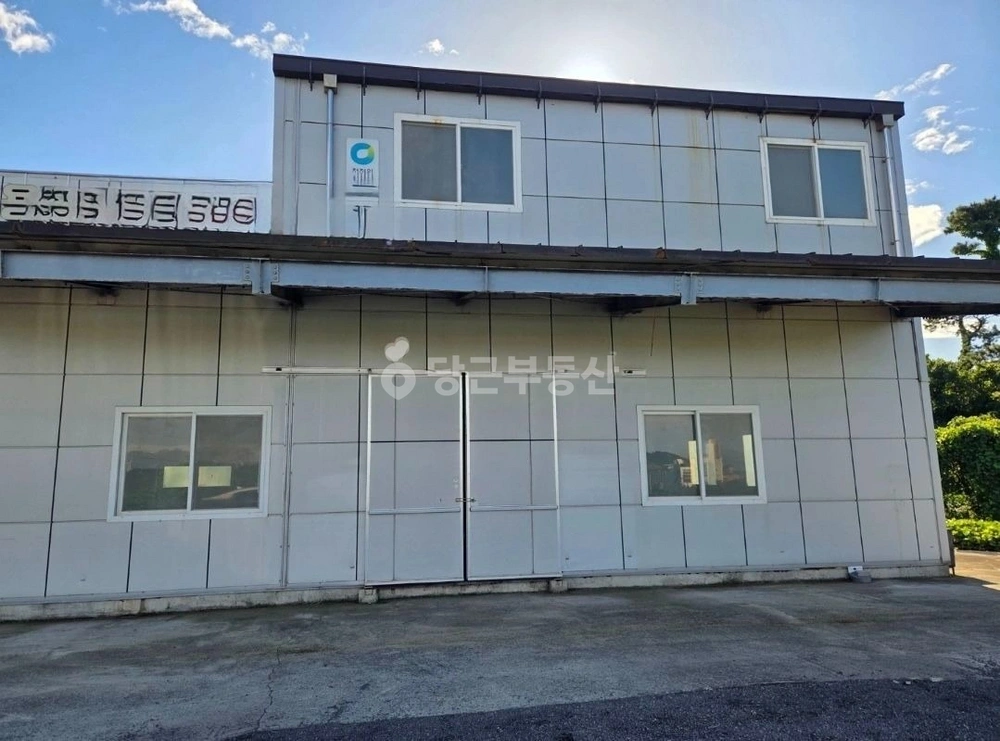 제주특별자치도 제주시 조천읍 공장/창고 사진 1