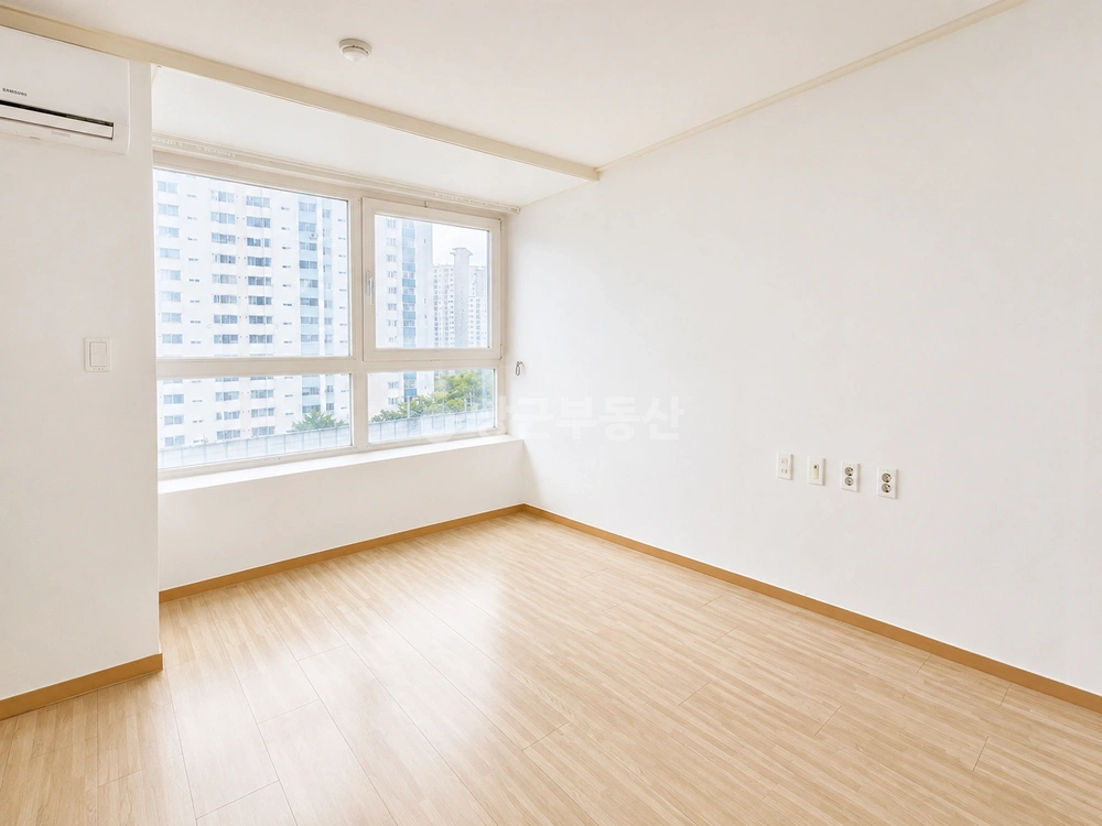 부산광역시 동래구 수안동 오피스텔 사진 1
