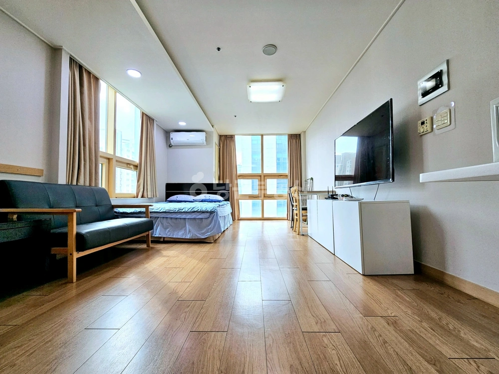 서울특별시 강남구 역삼동 오피스텔 사진 1