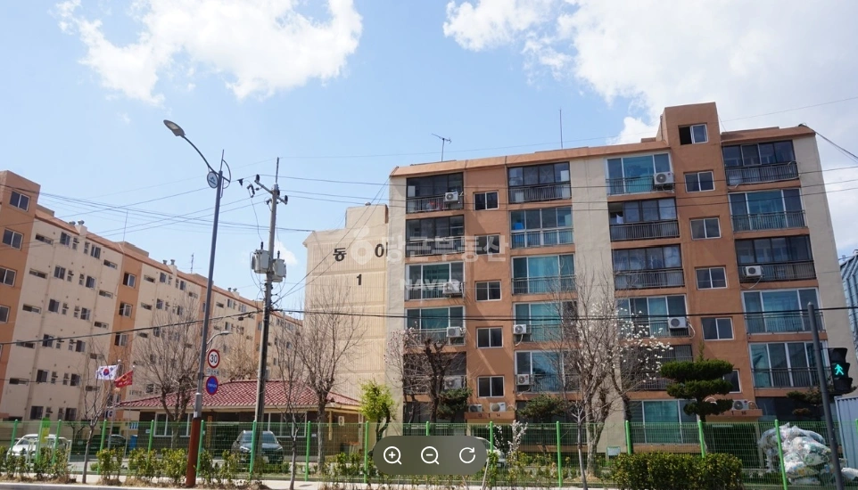인천광역시 미추홀구 용현동 아파트 사진 1