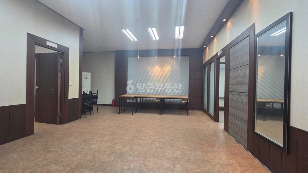 전북특별자치도 전주시 덕진구 우아동2가 상가 사진 1