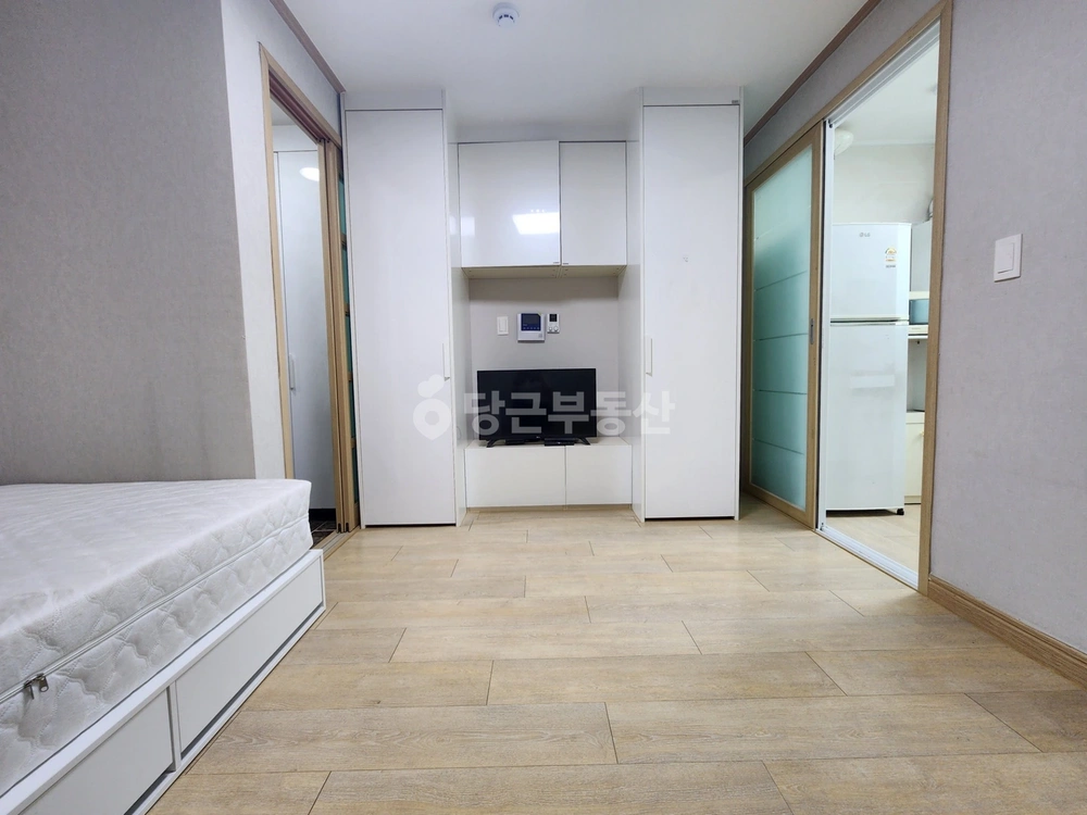 부산광역시 수영구 광안동 원룸 사진 1