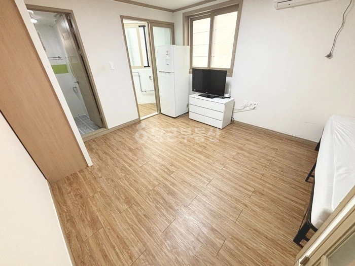 부산광역시 동래구 온천동 원룸 사진 1