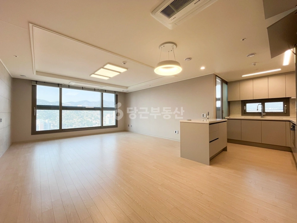 부산광역시 부산진구 부전동 아파트 사진 1