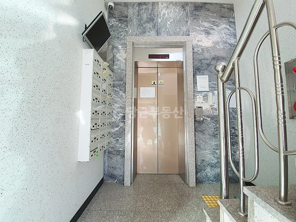 부산광역시 사하구 당리동 원룸 사진 1