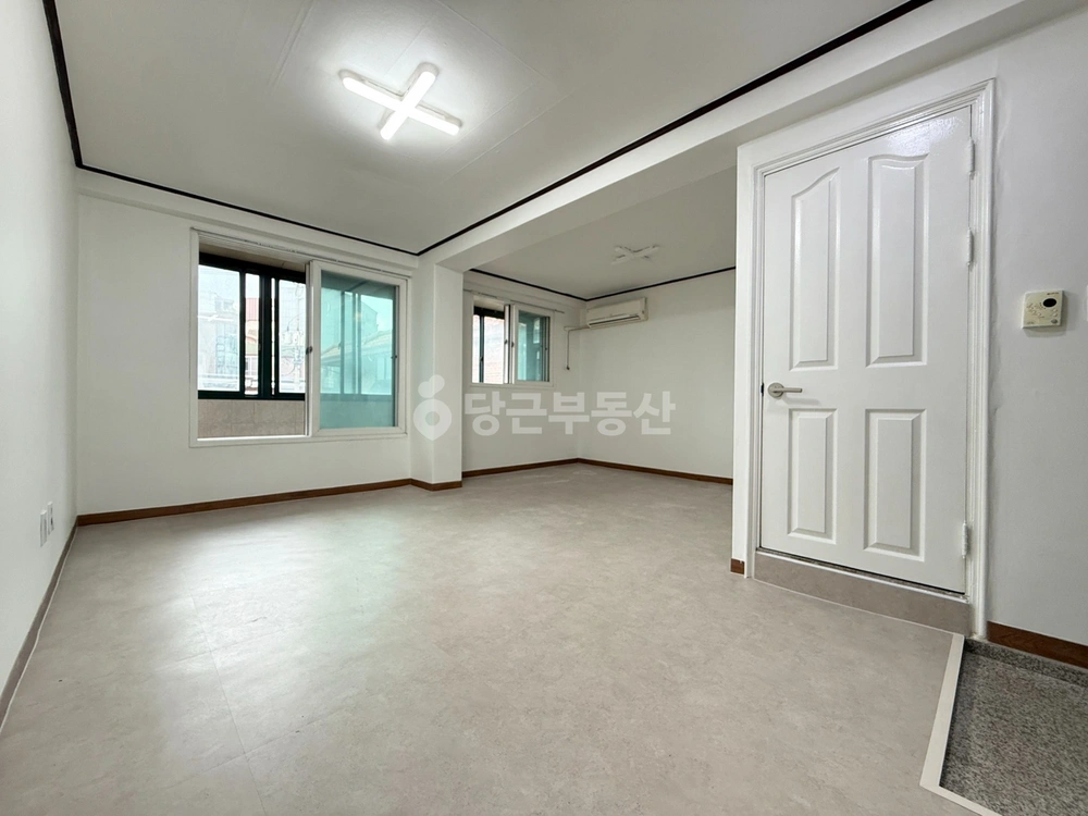 서울특별시 마포구 동교동 상가 사진 1