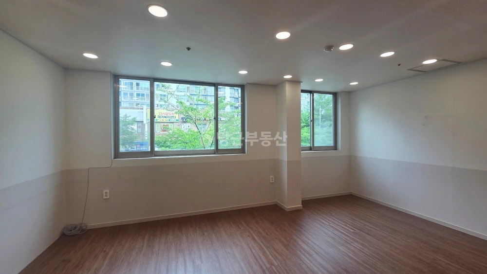 전북특별자치도 전주시 덕진구 호성동1가 상가 사진 1