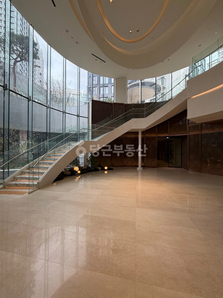서울특별시 서초구 잠원동 아파트 사진 1