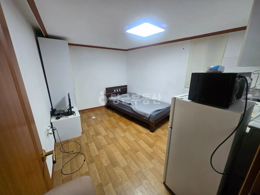 부산광역시 동래구 온천동 원룸 사진 1