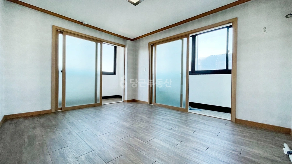 대전광역시 서구 월평동 원룸 사진 1