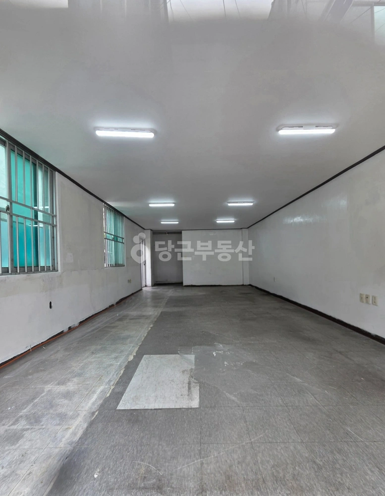 부산광역시 연제구 연산동 상가 사진 1