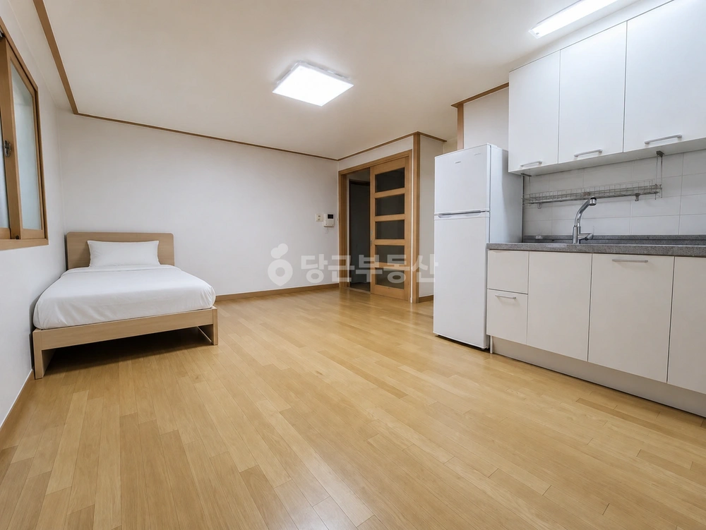 서울특별시 강남구 역삼동 원룸 사진 1