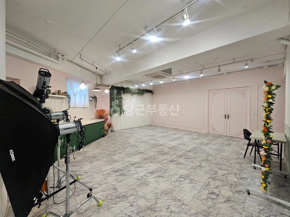 서울특별시 관악구 봉천동 상가 사진 1