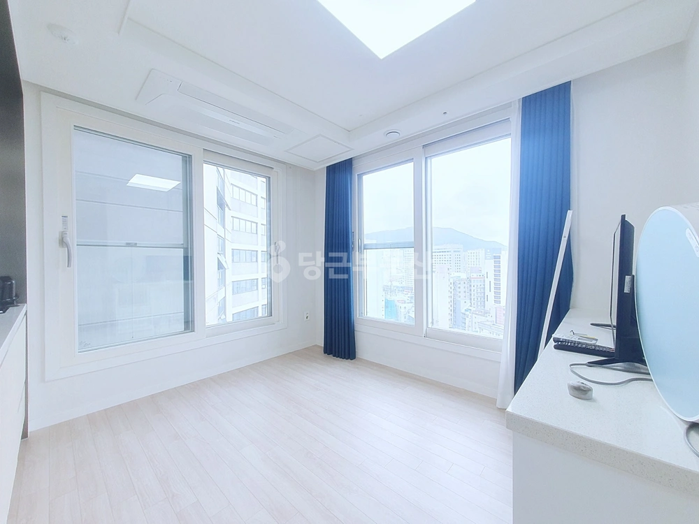 부산광역시 수영구 민락동 오피스텔 사진 1