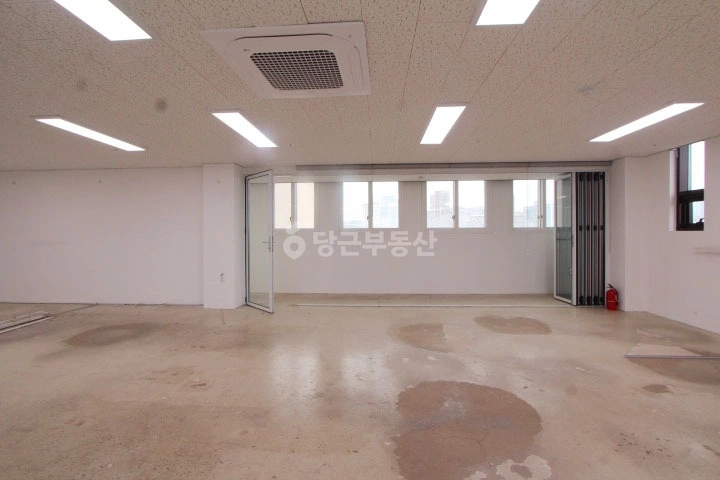 서울특별시 마포구 성산동 사무실 사진 1