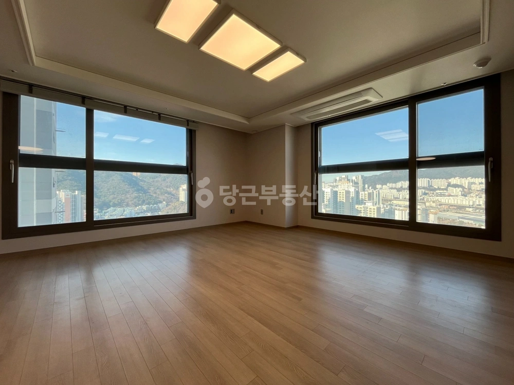 부산광역시 부산진구 부전동 아파트 사진 1