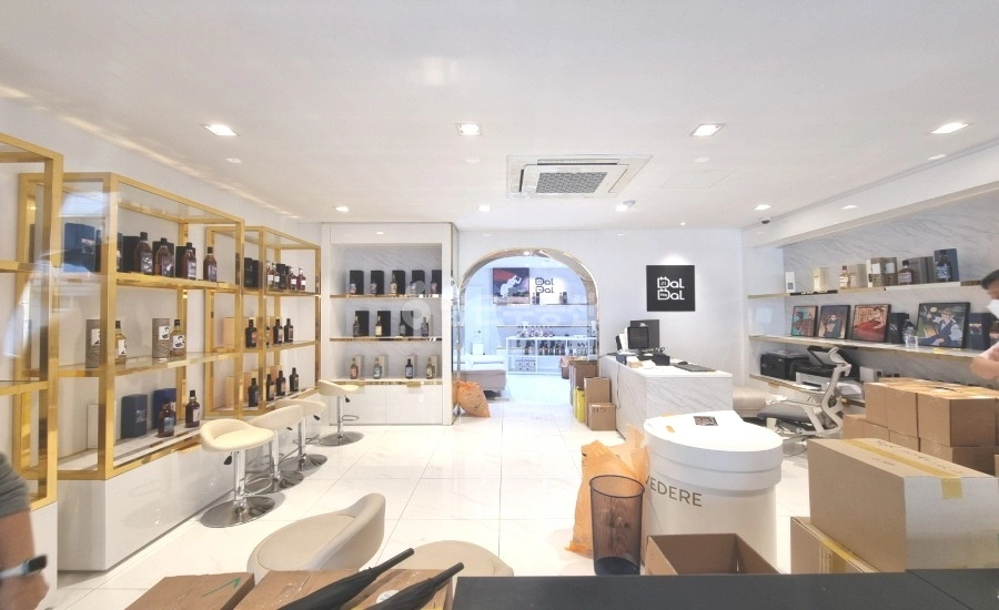 서울특별시 강남구 논현동 상가 사진 1