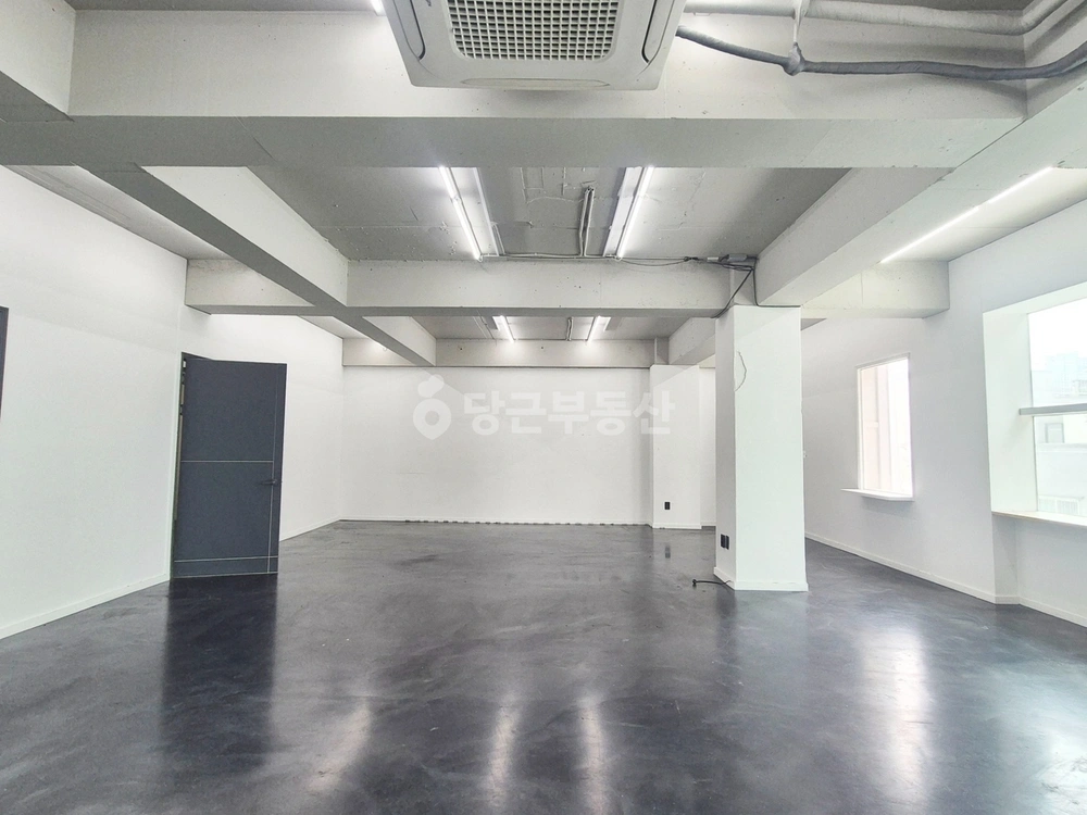 서울특별시 마포구 성산동 사무실 사진 1
