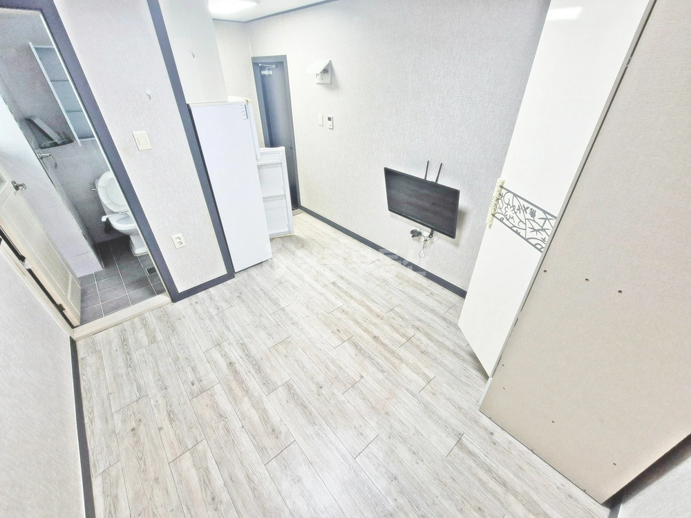 울산광역시 중구 반구동 원룸 사진 1