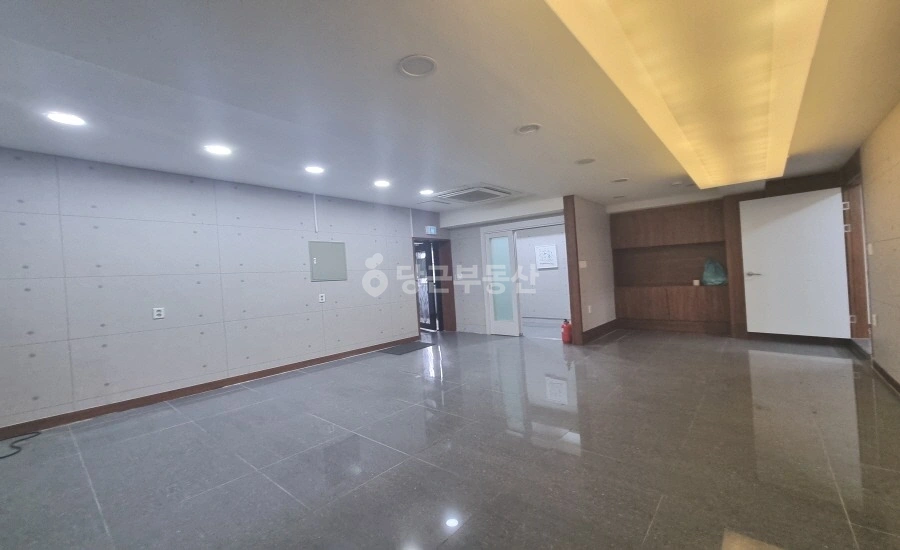 서울특별시 강남구 논현동 상가 사진 1