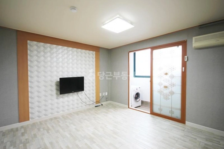 대전광역시 서구 월평동 원룸 사진 1