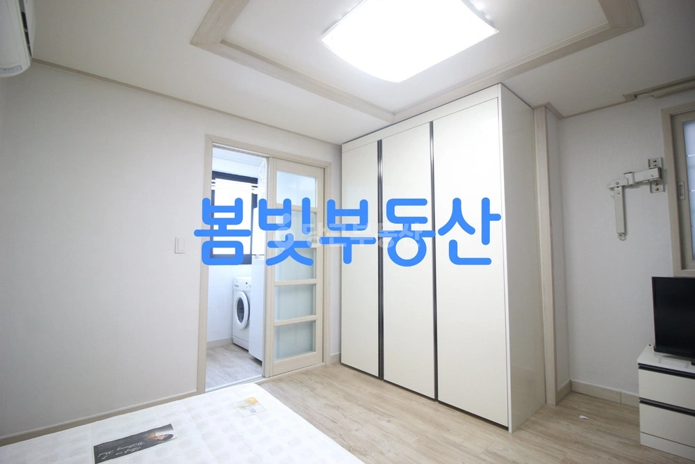 부산광역시 서구 토성동1가 원룸 사진 1