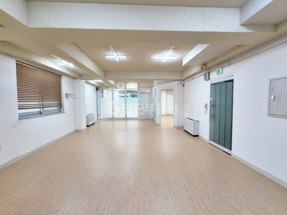 서울특별시 마포구 서교동 사무실 사진 1