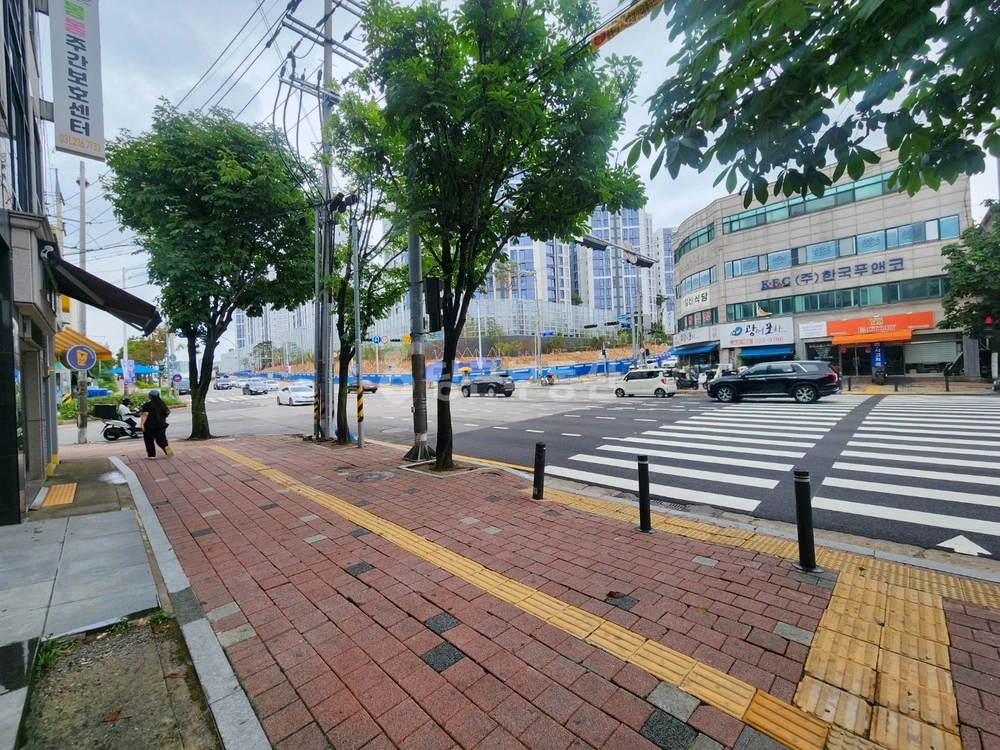 경기도 수원시 권선구 권선동 상가 사진 1