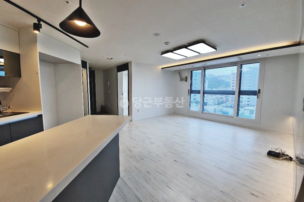 부산광역시 중구 영주동 오피스텔 사진 1
