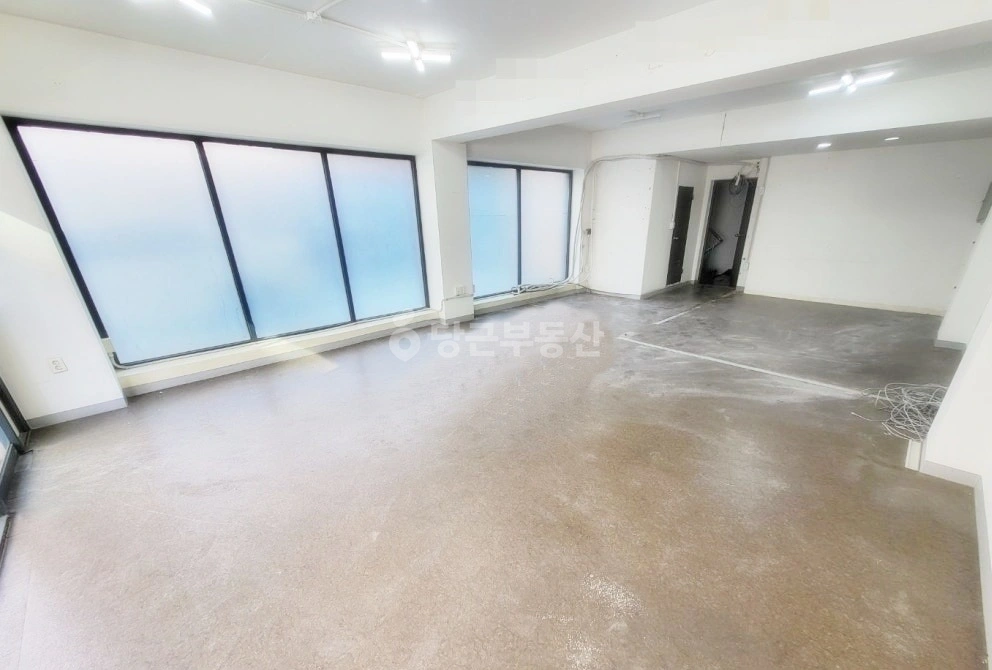 서울특별시 강남구 논현동 상가 사진 1