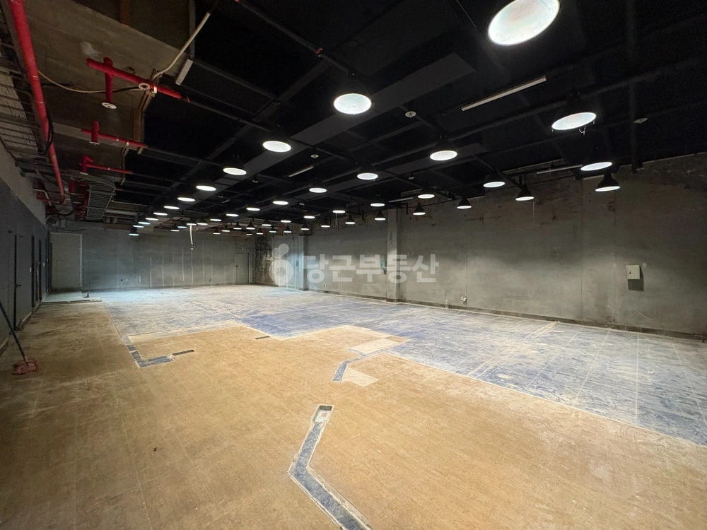 서울특별시 강남구 논현동 상가 사진 1