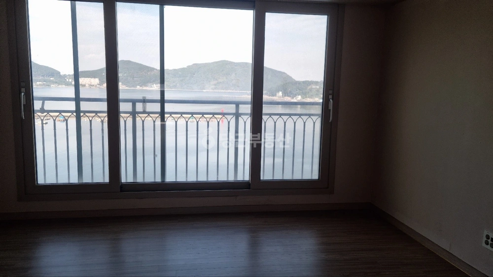 경상남도 거제시 일운면 아파트 사진 1
