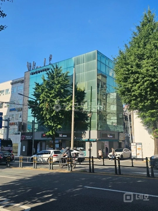 서울특별시 마포구 노고산동 상가 사진 1