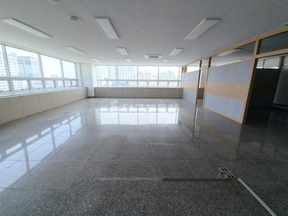 부산광역시 강서구 명지동 사무실 사진 1
