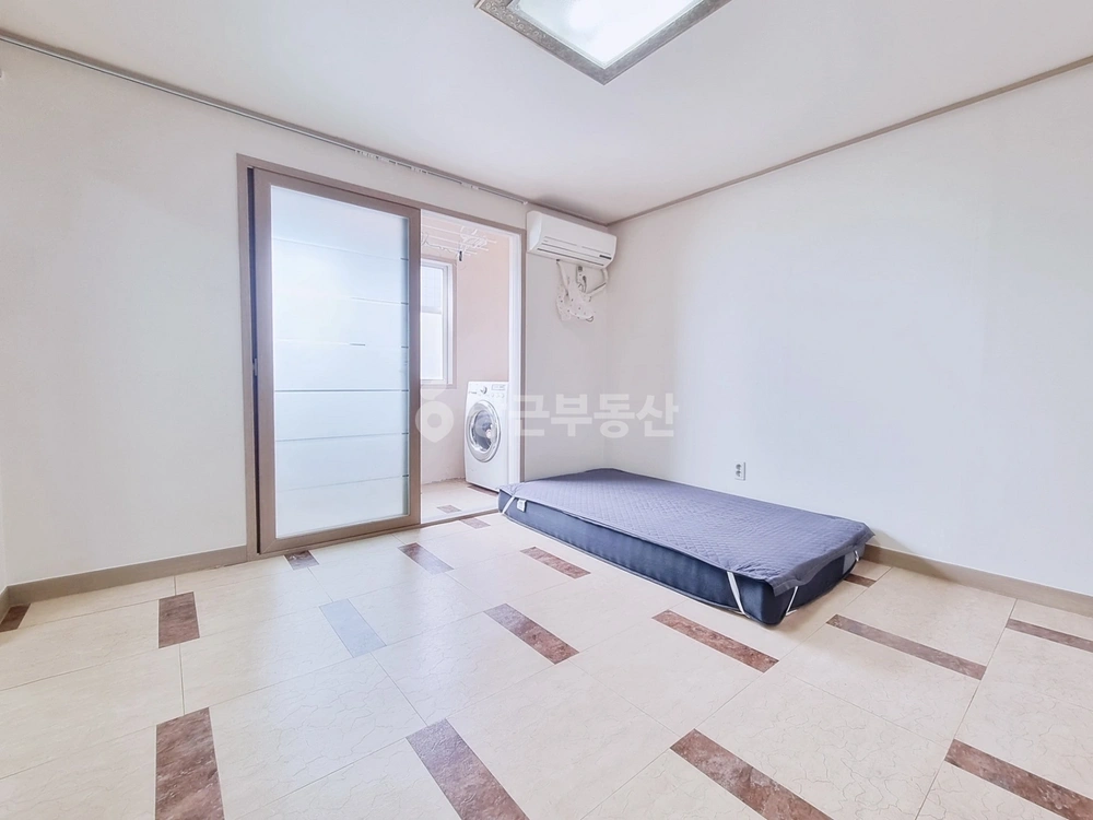 대구광역시 수성구 황금동 원룸 사진 1
