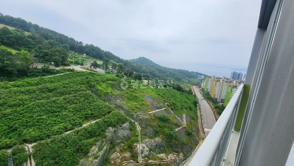 전남광주통합특별시 여수시 웅천동 아파트 사진 1