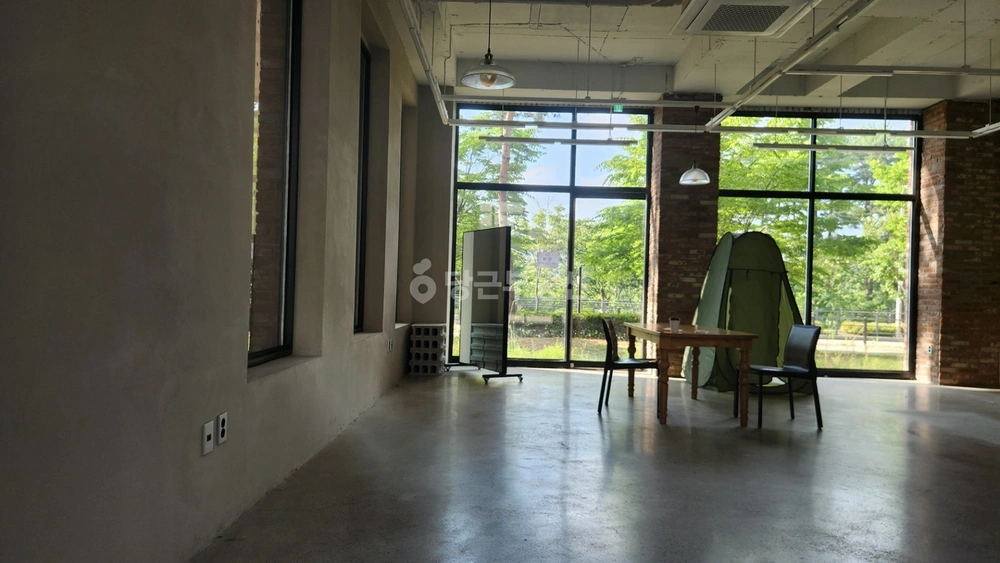 경기도 수원시 권선구 호매실동 상가 사진 1