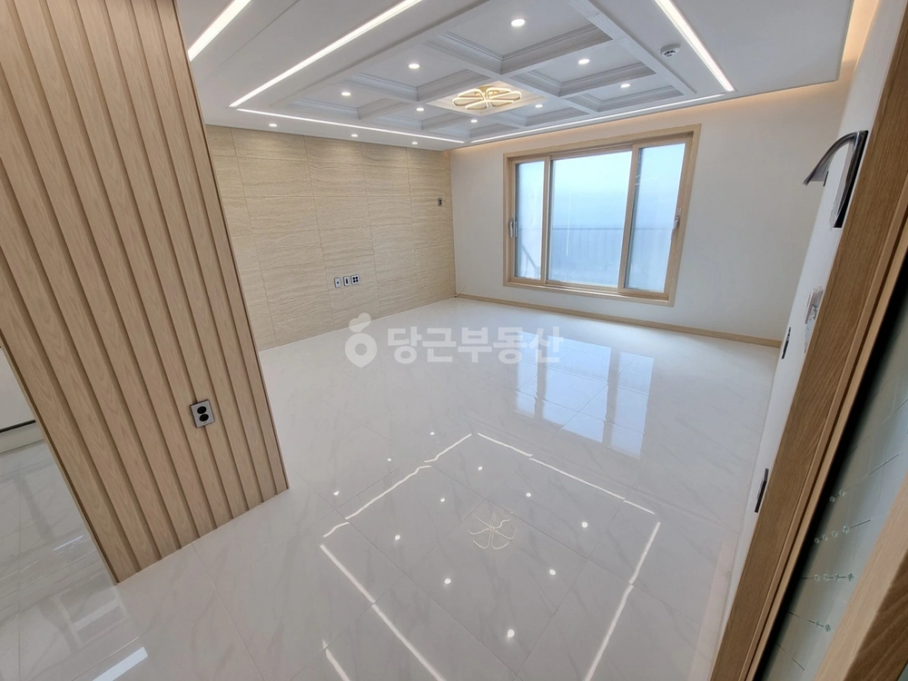 전북특별자치도 군산시 조촌동 빌라(투룸 이상) 사진 1