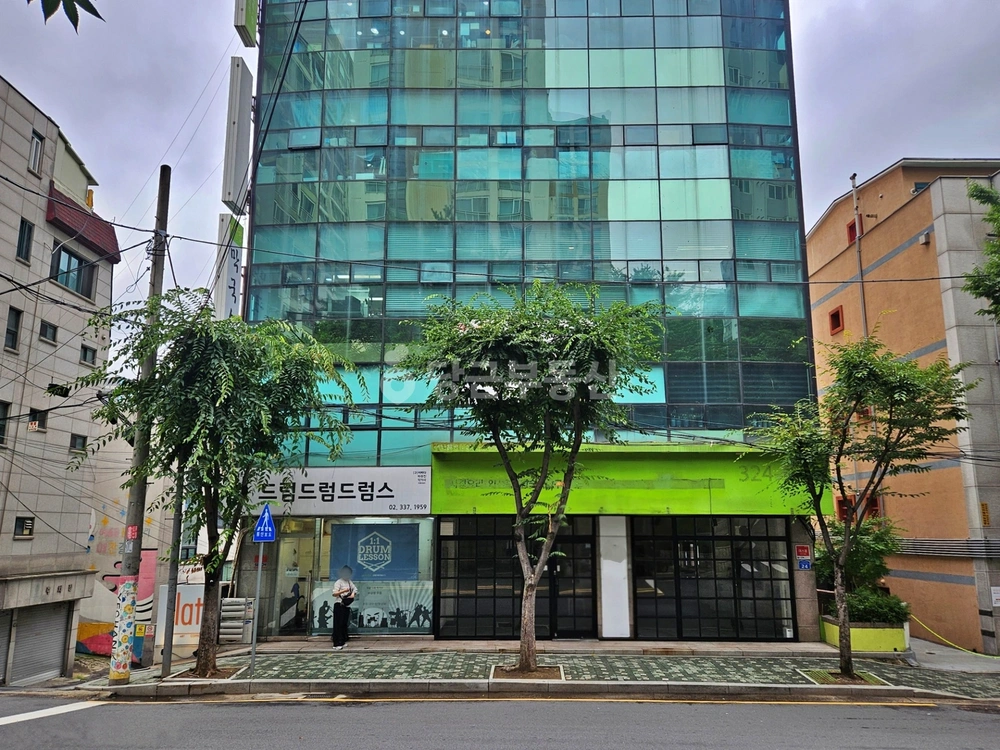 서울특별시 마포구 창전동 상가 사진 1
