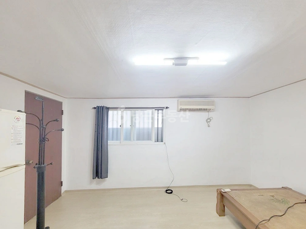 서울특별시 강남구 논현동 원룸 사진 1