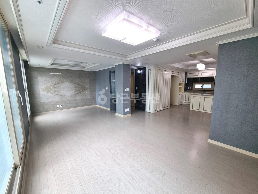 대전광역시 서구 관저동 아파트 사진 1